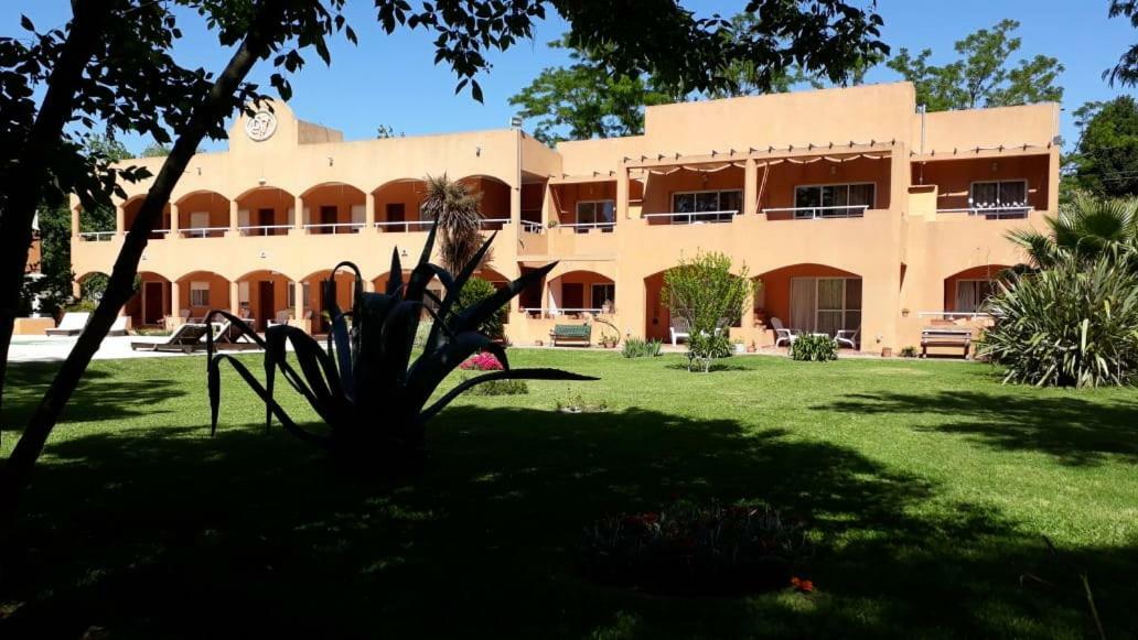 Las Victorias Apart Hotel San Miguel del Monte Esterno foto