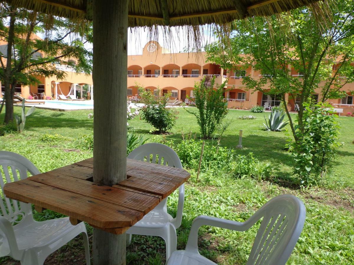 Las Victorias Apart Hotel San Miguel del Monte Esterno foto