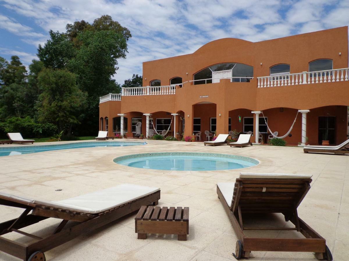 Las Victorias Apart Hotel San Miguel del Monte Esterno foto